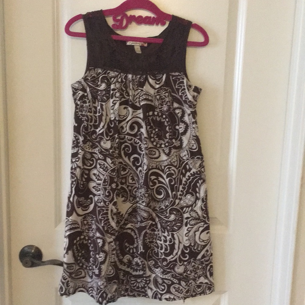 Girls spring dress